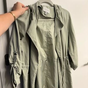 Love tree light trench